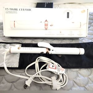 T3 1 1/4in curling iron